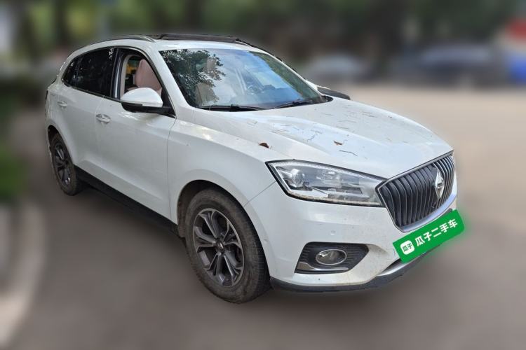 Used BORGWARD BX7 2018 28T 2WD Premium 5-seater National V Front Right 45 Deg