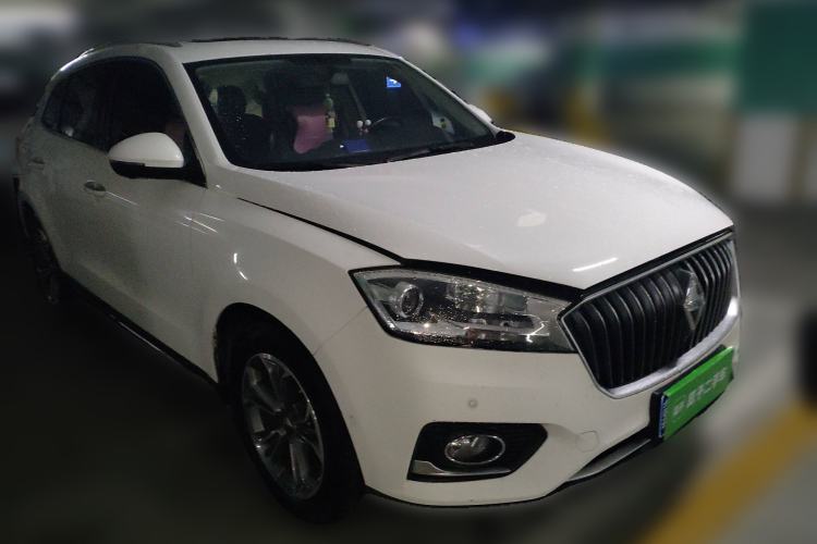 Used BORGWARD BX7 2018 28T 2WD Premium 5-seater National V Front Right 45 Deg