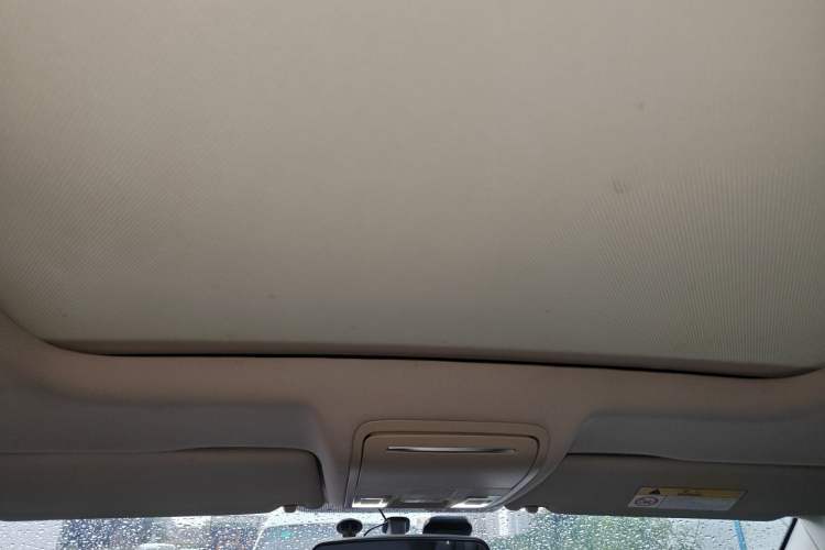 Used BORGWARD BX7 2018 28T Front-Wheel Drive Quality Enjoyment Version 5 Seats China VI Emission Standard Headliner