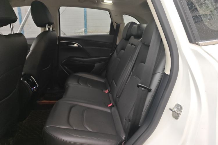 Used BORGWARD BX7 2018 28T Front-Wheel Drive Quality Enjoyment Version 5 Seats China VI Emission Standard Left Rear Seat