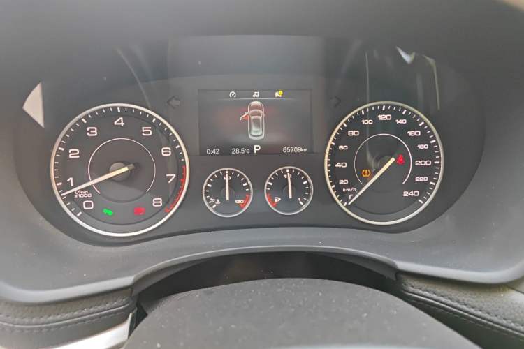 Used BORGWARD BX7 2018 28T Front-Wheel Drive Quality Enjoyment Version 5 Seats China VI Emission Standard Odometer Close Up
