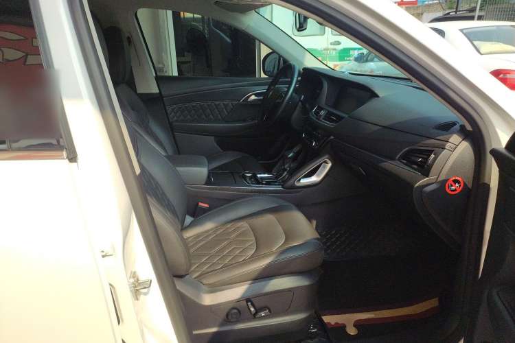 Used BORGWARD BX7 2018 28T Four-Wheel Drive Flagship Version 5 Seats China VI Emission Standard Right Front Seat