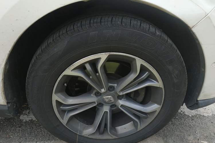 Used BORGWARD BX7 2018 28T Two-Wheel Drive Luxury Version 5 Seats China V Emission Standard Right Front Wheel Hub