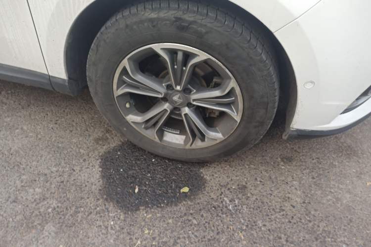 Used BORGWARD BX7 2018 28T Front-Wheel Drive Quality Enjoyment Version 5 Seats China VI Emission Standard Right Front Wheel Hub
