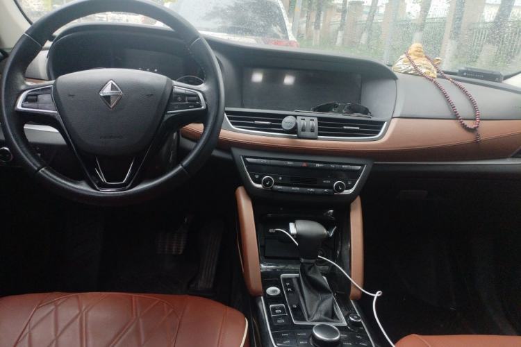 Used BORGWARD BX7 2018 28T 2WD Premium 5-seater National V Center Console