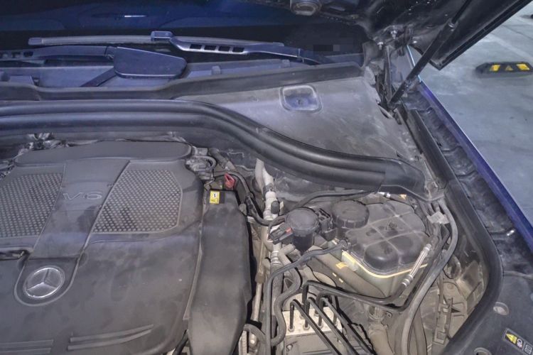 Used Brabus M-Class  Engine Bay Left