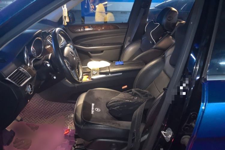 Used Brabus M-Class  Left Front Seat