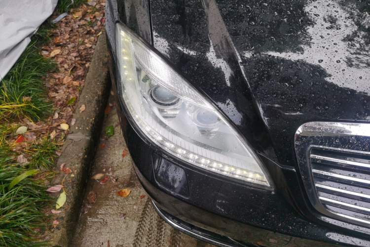 Used Brabus S-Class 2013 50S 4M Right Front Headlight