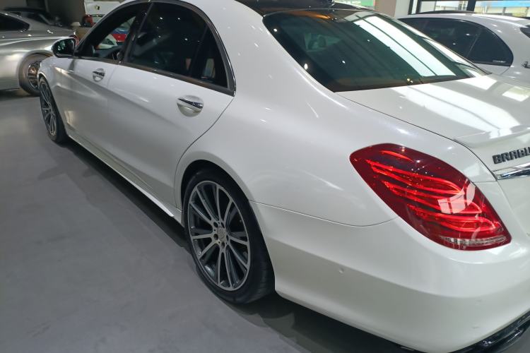 Used Brabus S-Class 2014 40S Exterior 3
