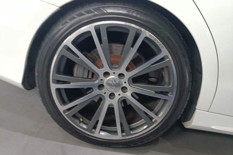 Used Brabus S-Class 2014 40S Exterior 8