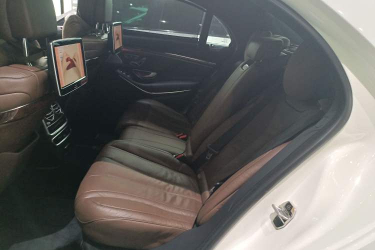 Used Brabus S-Class 2014 40S Interior 4