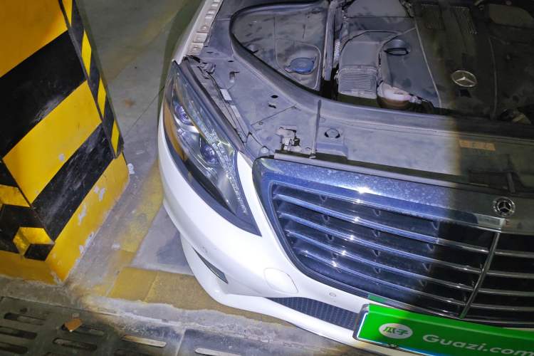 Used Brabus S-Class 2014 40S Right Front Headlight
