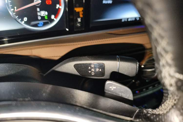 Used Brabus S-Class  Gear Lever