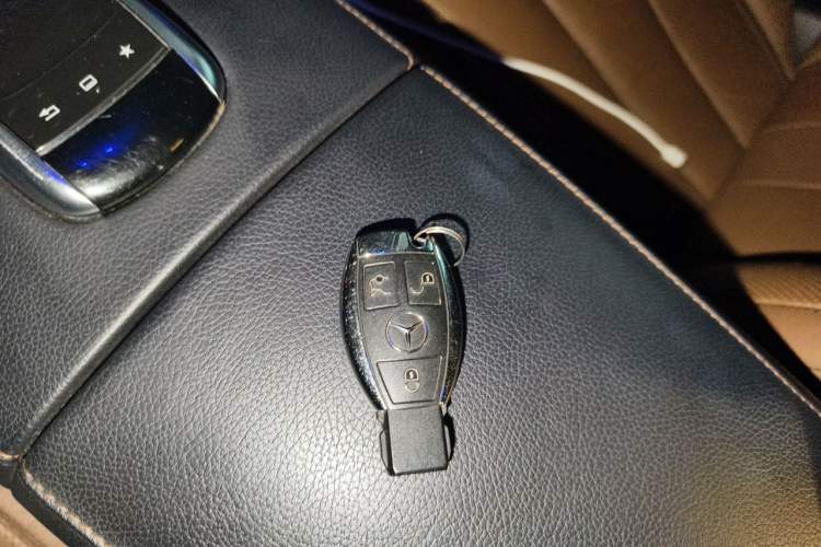 Used Brabus S-Class  Vehicle Key