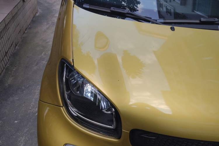 Used Brabus smart fortwo  Right Front Headlight