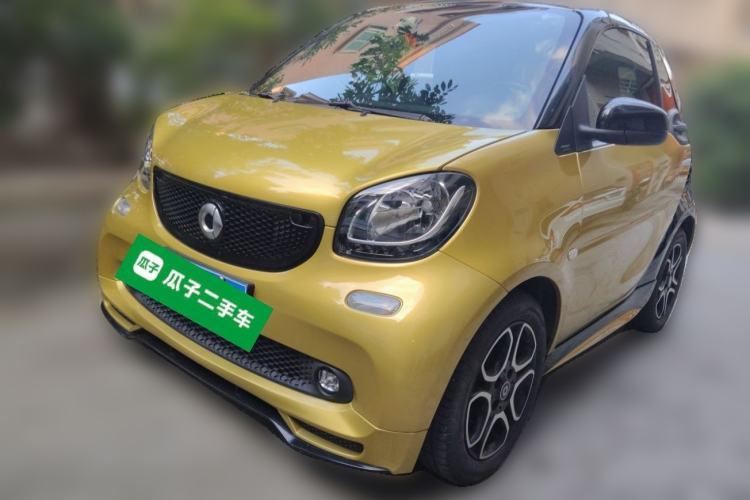 Used Brabus smart fortwo 2016 0.9T 66 kW Convertible Pioneer Edition Guazi used car, China used car export, Used car for sale, Used Brabus cars, Cheapest cars for sale