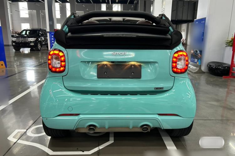Used Brabus smart fortwo 2018 0.9T BRABUS Tailor-Made Convertible—Exclusively Customized Exterior 4