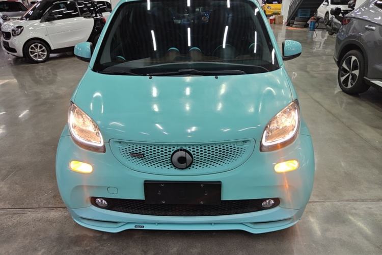 Used Brabus smart fortwo 2018 0.9T BRABUS Tailor-Made Convertible—Exclusively Customized Front