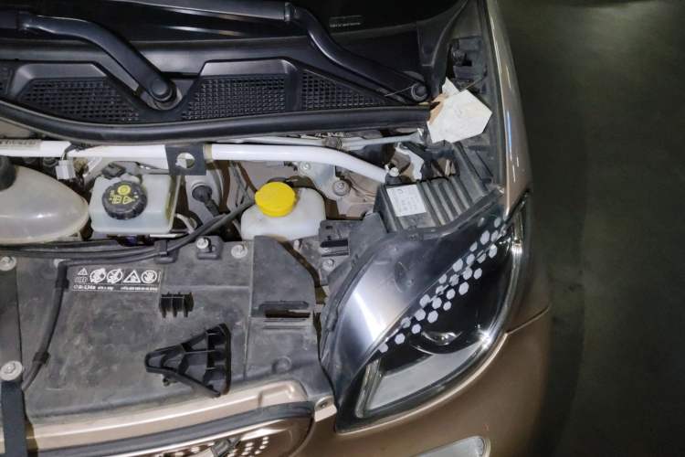 Used Brabus smart fortwo 2018 0.9T Hardtop BRABUS Xclusive Engine Bay Left