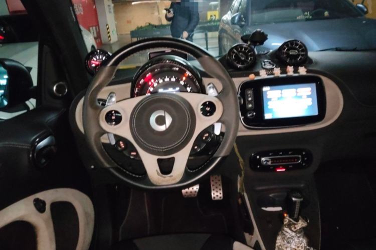 Used Brabus smart fortwo 2018 0.9T Hardtop BRABUS Xclusive Steering Wheel
