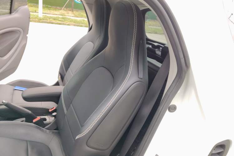 Used Brabus smart fortwo 2018 0.9T Hardtop BRABUS Xclusive Left Rear Seat