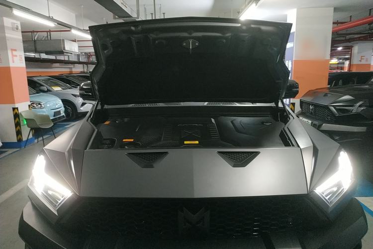 Used Brave warrior 917 2023 Range-Extended Base Model Engine Bay