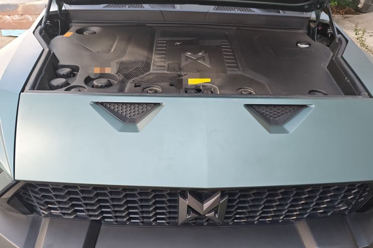 Used Brave warrior 917 2023 Range-Extended Base Model Engine Bay