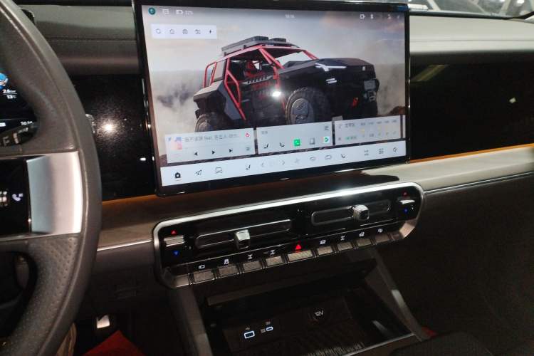 Used Brave warrior 917 2023 Range-Extended Base Model Audio And AC Panel