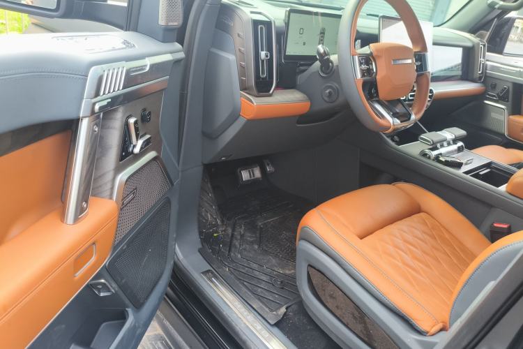 Used Brave warrior 917 2023 Range-Extended Base Model
