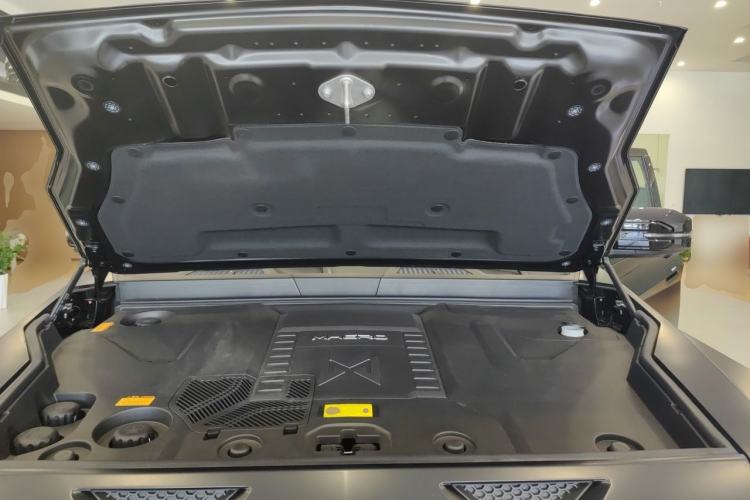 Used Brave warrior 917 2023 Range-Extended Base Model Engine Bay