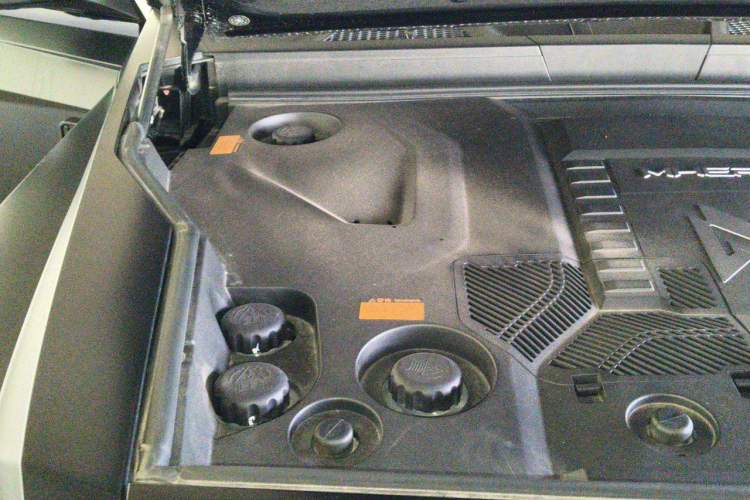 Used Brave warrior 917 2023 Range-Extended Founder Edition Engine Bay Right