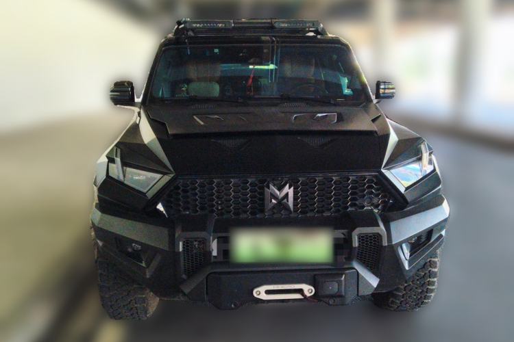 Used Brave warrior 917 2023 Range-Extended Founder Edition Front