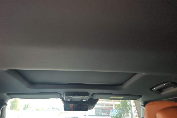 Used Brave warrior 917 2023 Range-Extended Base Model Headliner