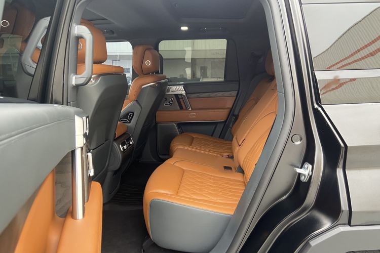 Used Brave warrior 917 2023 Range-Extended Base Model Interior 6