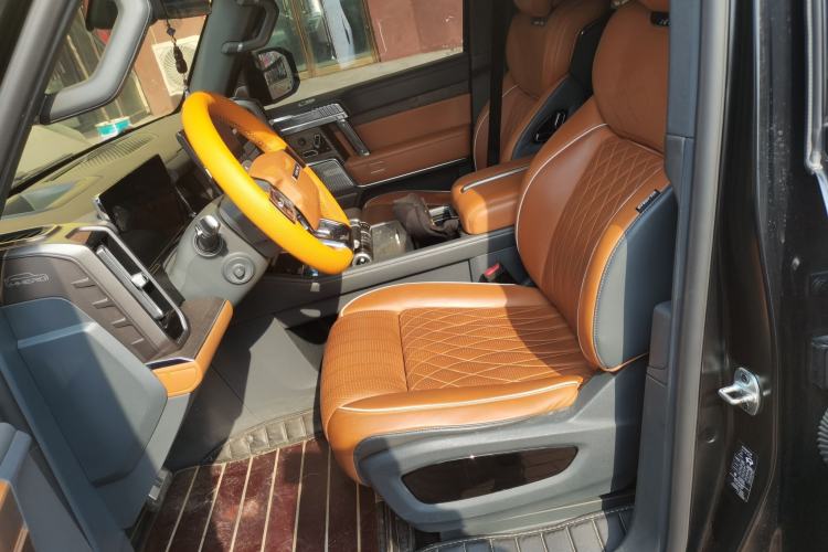 Used Brave warrior 917 2023 Range-Extended Base Model Left Front Seat