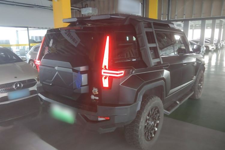 Used Brave warrior 917 2023 Range-Extended Base Model Rear Right 45 Deg