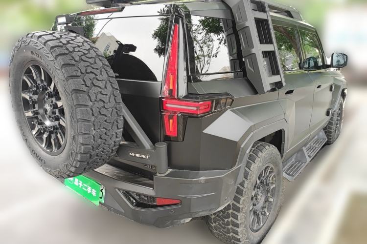 Used Brave warrior 917 2023 Range-Extended Base Model Rear Right 45 Deg