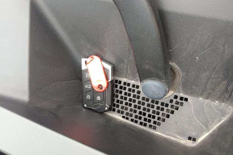 Used Brave warrior 917 2023 Range-Extended Base Model Vehicle Key