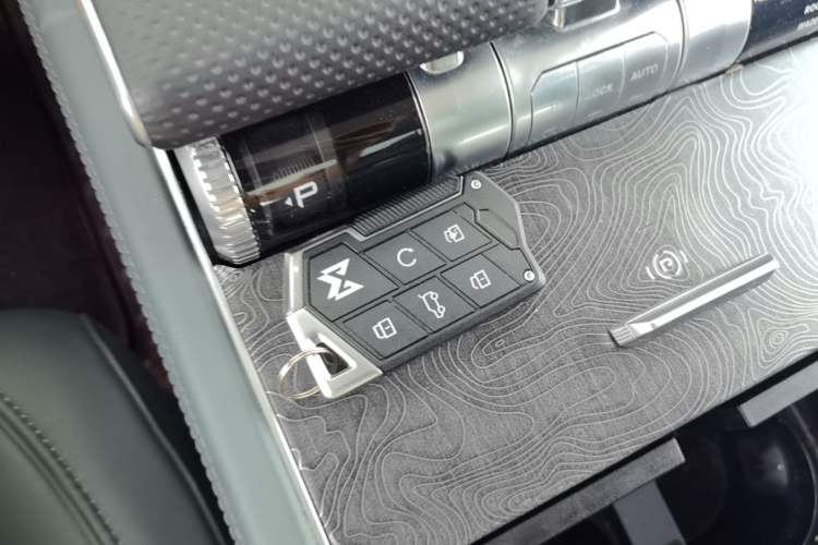 Used Brave warrior 917 2023 Range-Extended Base Model Vehicle Key