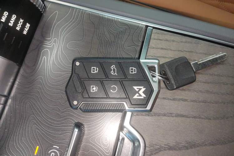 Used Brave warrior 917 2023 Range-Extended Base Model Vehicle Key