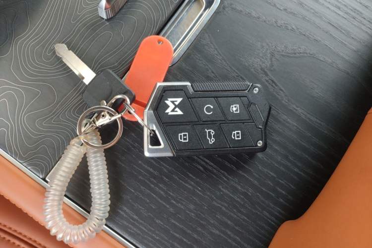 Used Brave warrior 917 2023 Range-Extended Base Model Vehicle Key