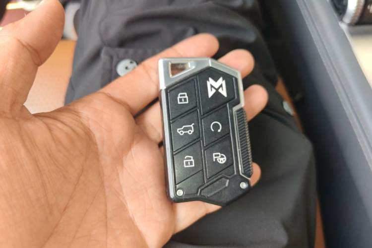 Used Brave warrior 917 2023 Range-Extended Base Model Vehicle Key