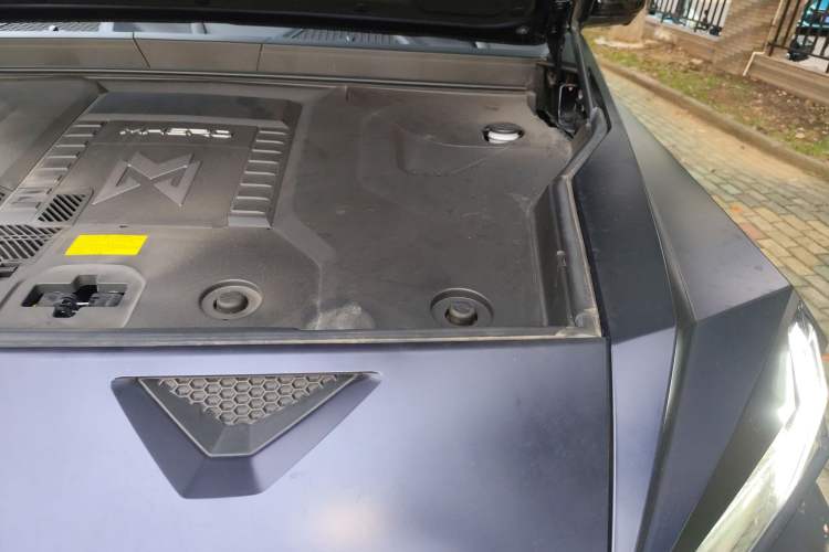 Used Brave warrior 917 2023 Range-Extended Base Model Engine Bay Left