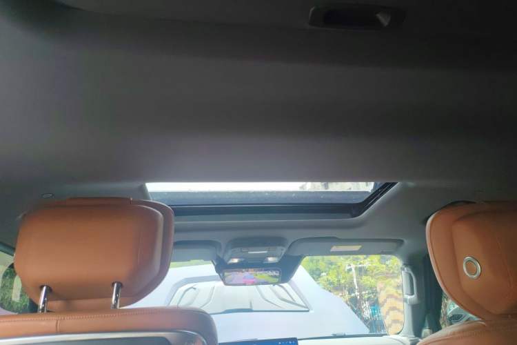 Used Brave warrior 917 2023 Range-Extended Base Model Headliner