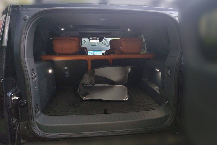 Used Brave warrior 917 2023 Range-Extended Base Model Trunk