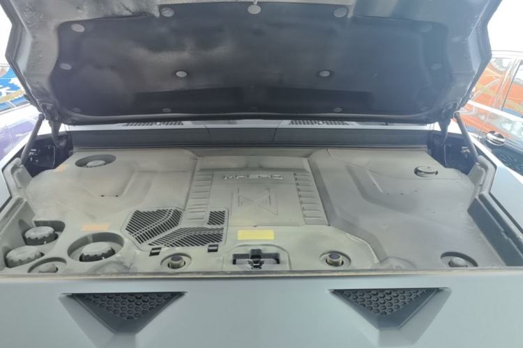Used Brave warrior 917 2023 Range-Extended Base Model Engine Bay