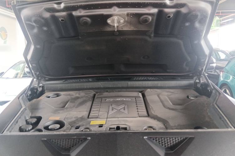 Used Brave warrior 917 2023 Range-Extended Base Model Engine Bay