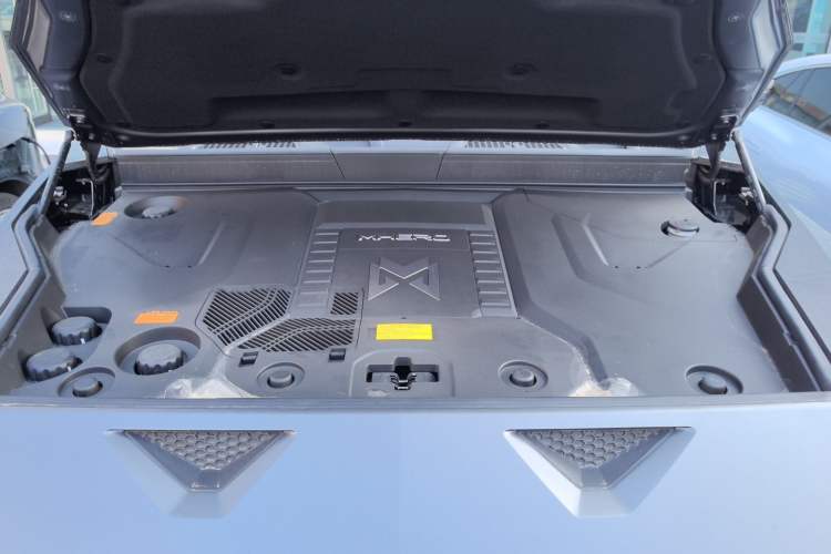 Used Brave warrior 917 2023 Range-Extended Founder Edition Engine Bay