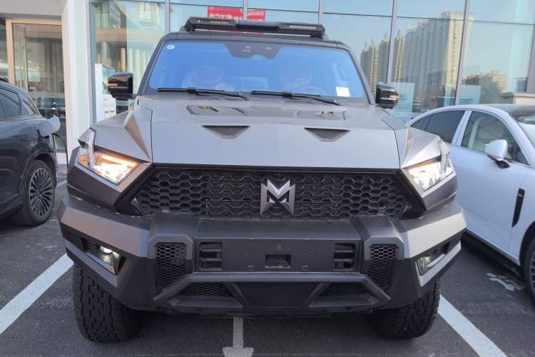 Used Brave warrior 917 2023 Range-Extended Founder Edition Exterior 1