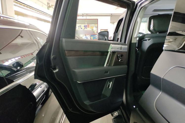 Used Brave warrior 917 2023 Range-Extended Base Model Interior 6